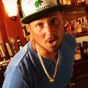 Meet your Posher, Mikey